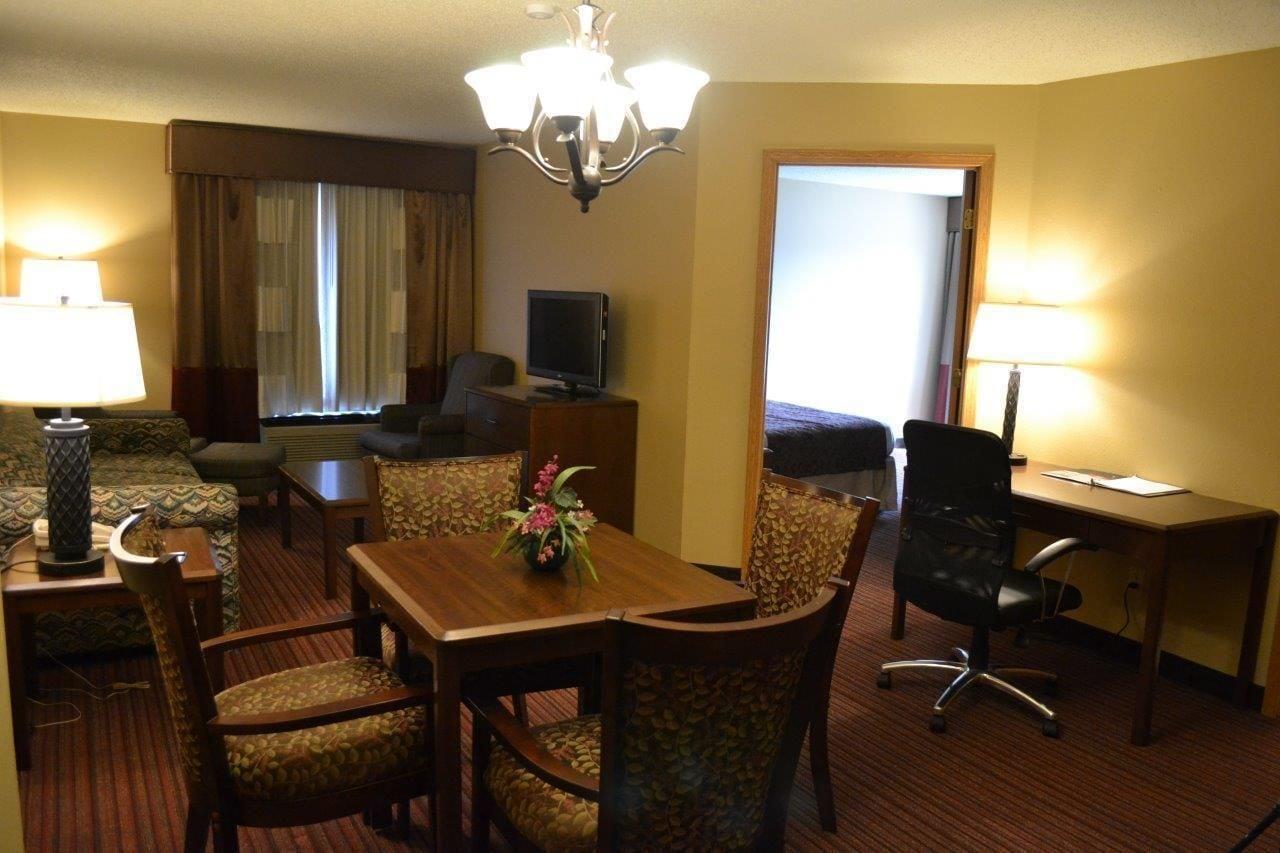 Baymont By Wyndham Mequon Milwaukee Area Hotell Eksteriør bilde